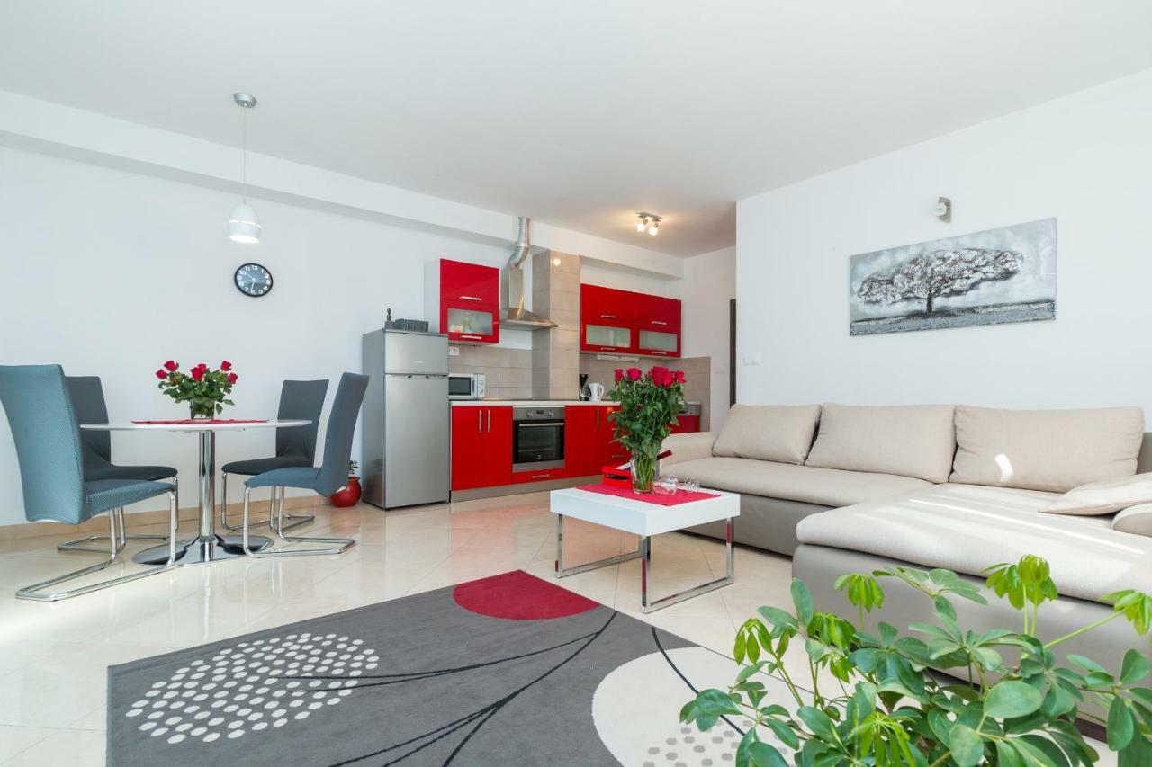 Apartment Jurasin Kaštela Exterior foto
